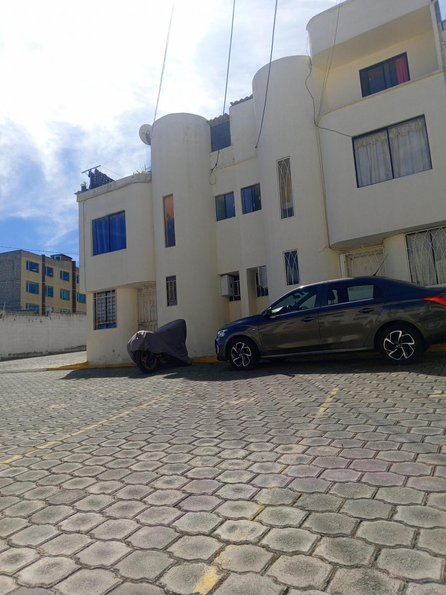 Vendo Casa en Calderón — imagen 10