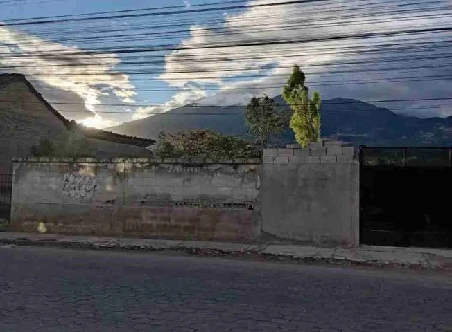Terreno en venta en Cotacachi — imagen 3