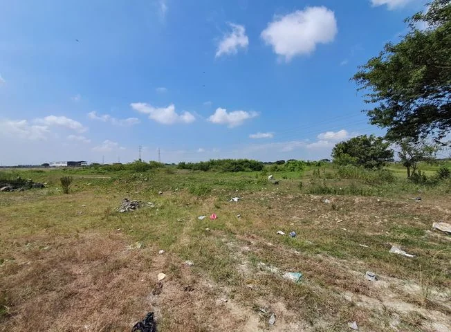 Terreno en venta en Samborondon — imagen 1