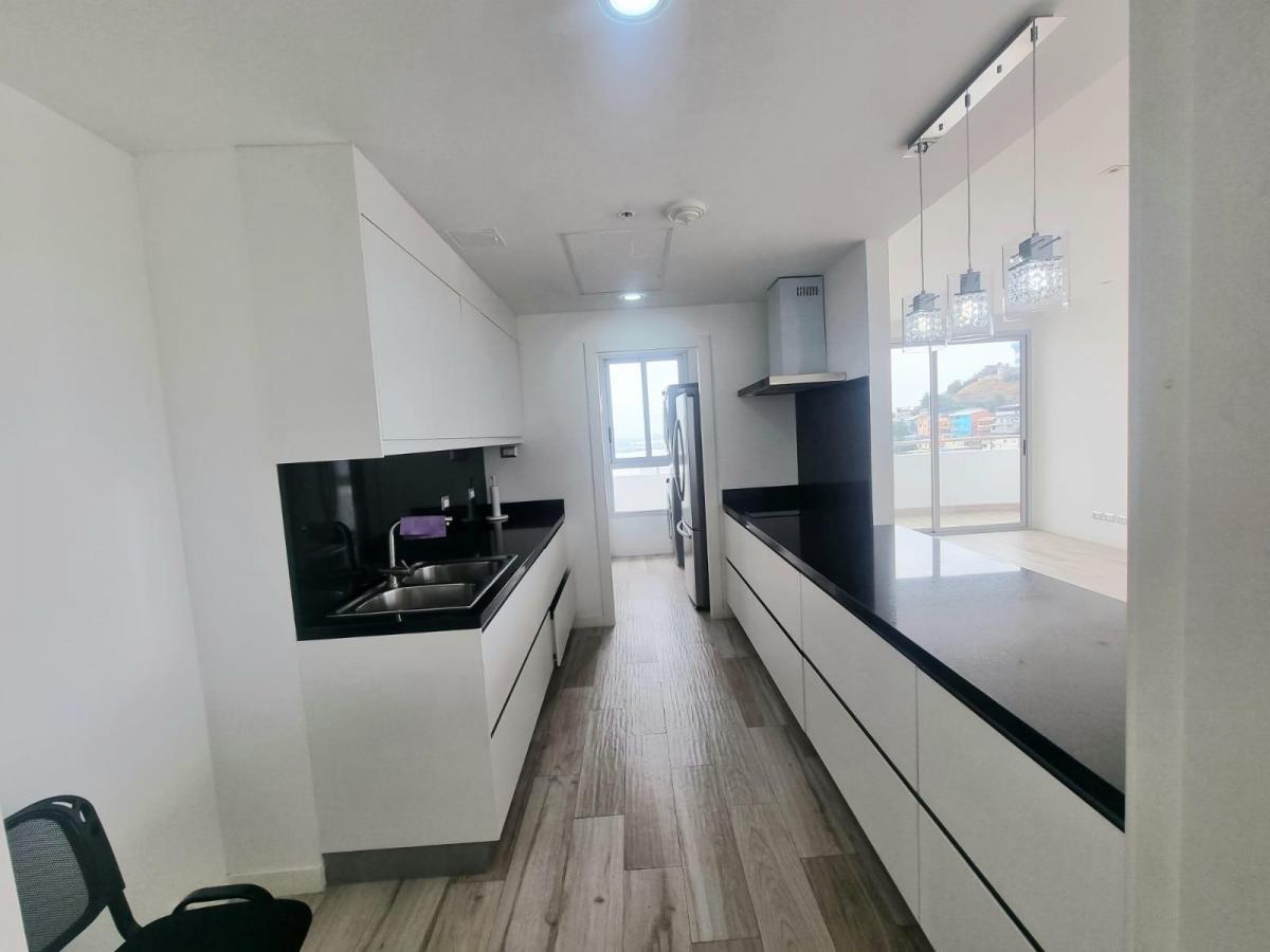 Departamento en Venta, Santana Loft, Puerto Santana, Guayas — imagen 10