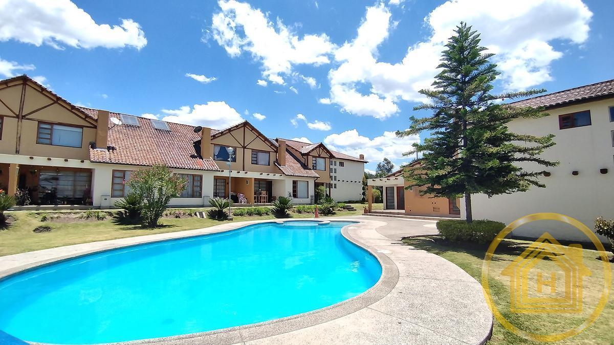 Casa Tipo Campestre 3 Dorm. Más Estudio, Piscina, Conocoto, Valle de Los Chillos — imagen 10