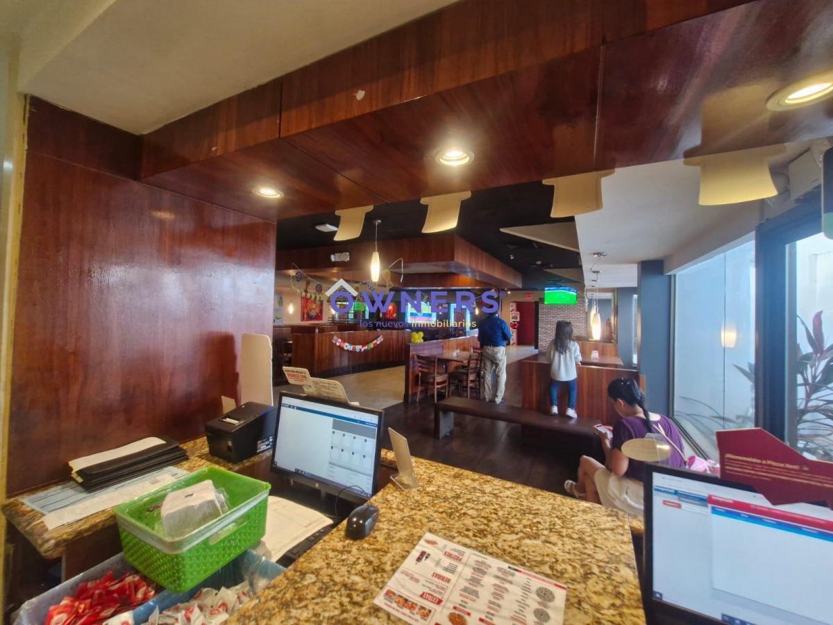 Venta Local Comercial en Urdesa Av Victor Emilio Estrada (Cmc), Guayas — imagen 8