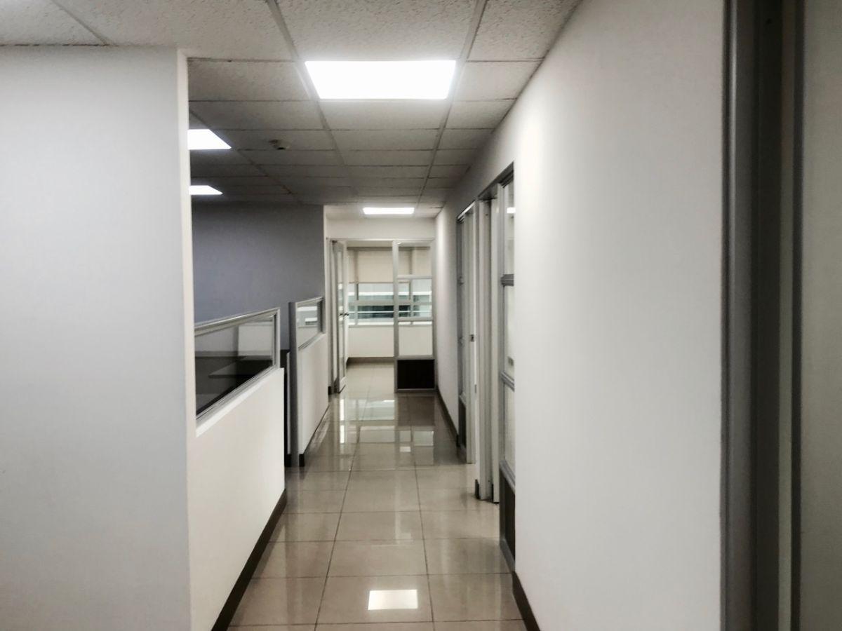 Inversionistas. Norte de Guayaquil. Oficina Comercial de 248 m² en Venta, Guayas — imagen 6