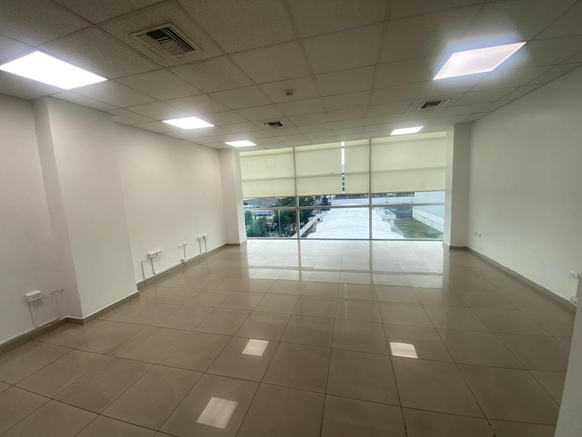 Vendo o Alquilo Oficina en Plaza Center. Linda Vista Panoramica. 58,02 m², Guayas — imagen 5