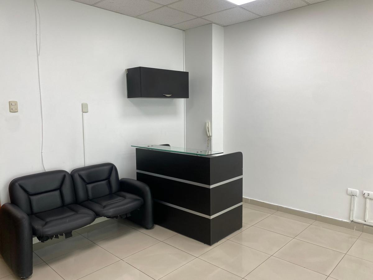 Vendo o Alquilo Oficina en Plaza Center. Linda Vista Panoramica. 58,02 m², Guayas — imagen 3