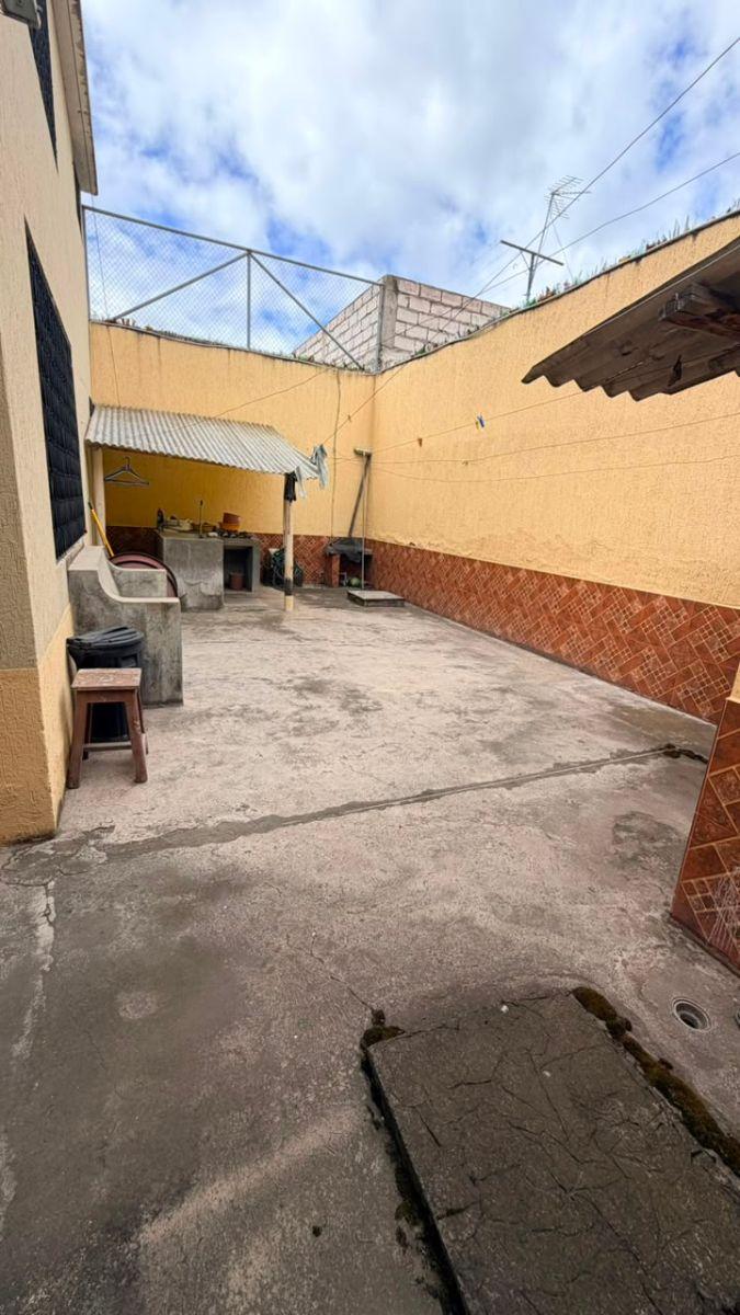 Casa 306 Mt 2 con Dos Departamentos Independientes Alamos II, Chimborazo — imagen 5