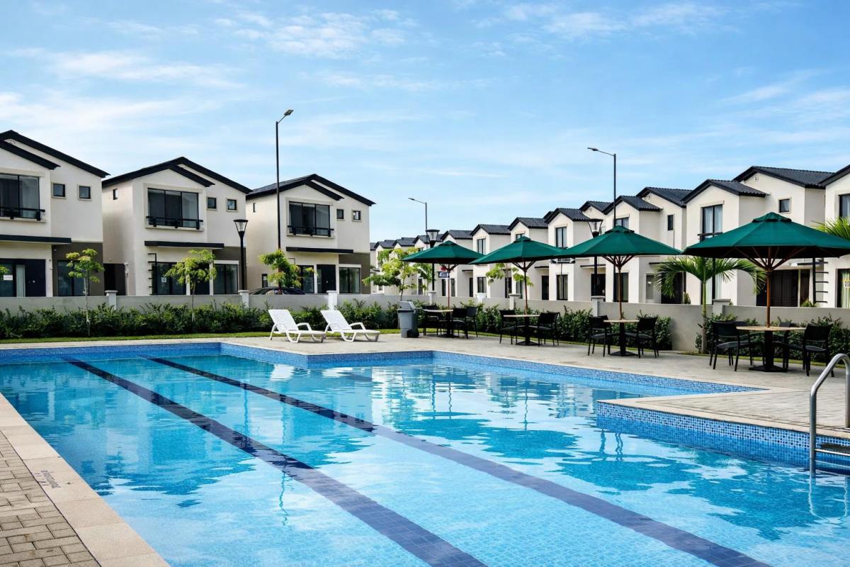 Casa en Venta 134 m² - 2 Dorm. - Urbanización Los Prados - Km 15 Vía La Aurora, T de Daule, Guayas — imagen 3
