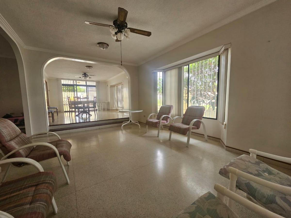 En Venta Casa Cerca Al Mar Salinas /sector Milina - I. Alarcón — imagen 9