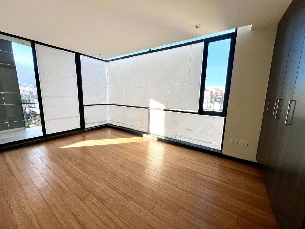Mv - Sector Gonzalez Suarez, en Venta Dpto 3d 138.94 m² con Terraza a Estrenar — imagen 2