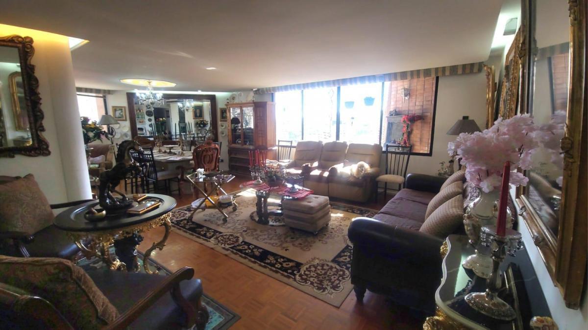Departamento en Venta Torres Almagro 161 m² 3 Habitaciones 1 Parqueadero Vista — imagen 9