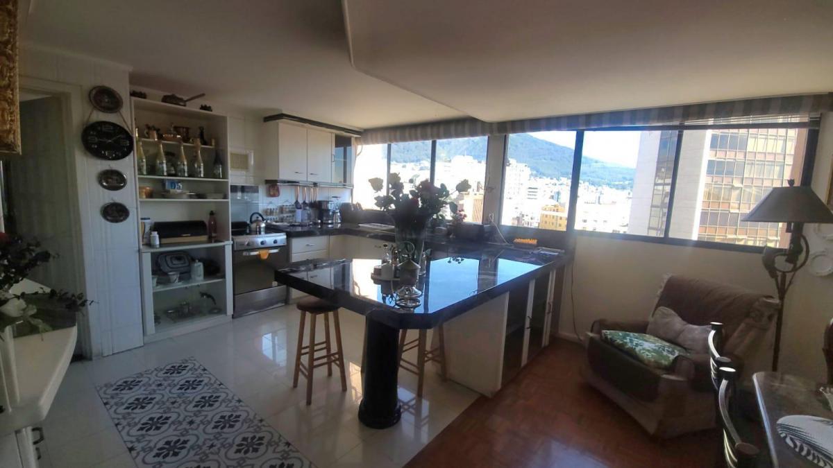 Departamento en Venta Torres Almagro 161 m² 3 Habitaciones 1 Parqueadero Vista — imagen 7