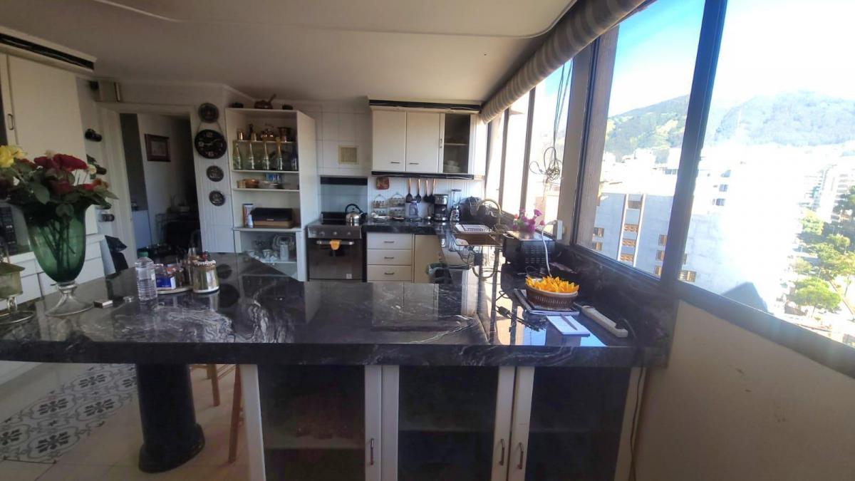 Departamento en Venta Torres Almagro 161 m² 3 Habitaciones 1 Parqueadero Vista — imagen 6