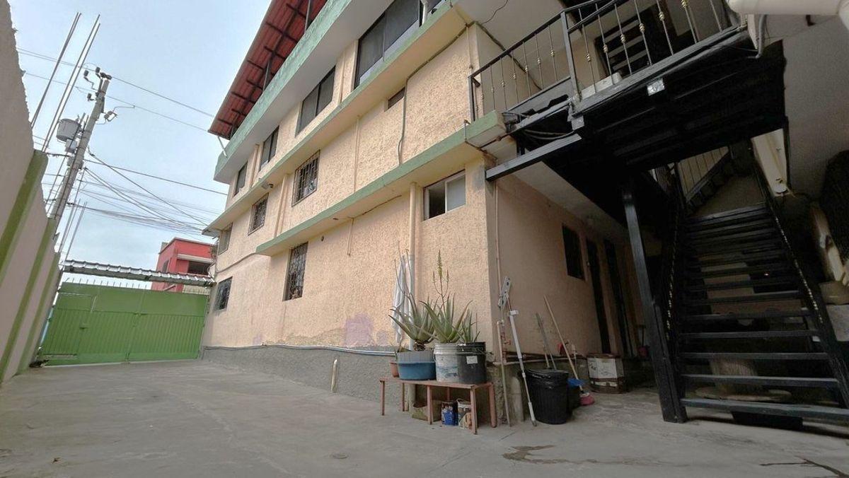 Se Vende Propiedad Rentable Departamentos + Locales — imagen 8