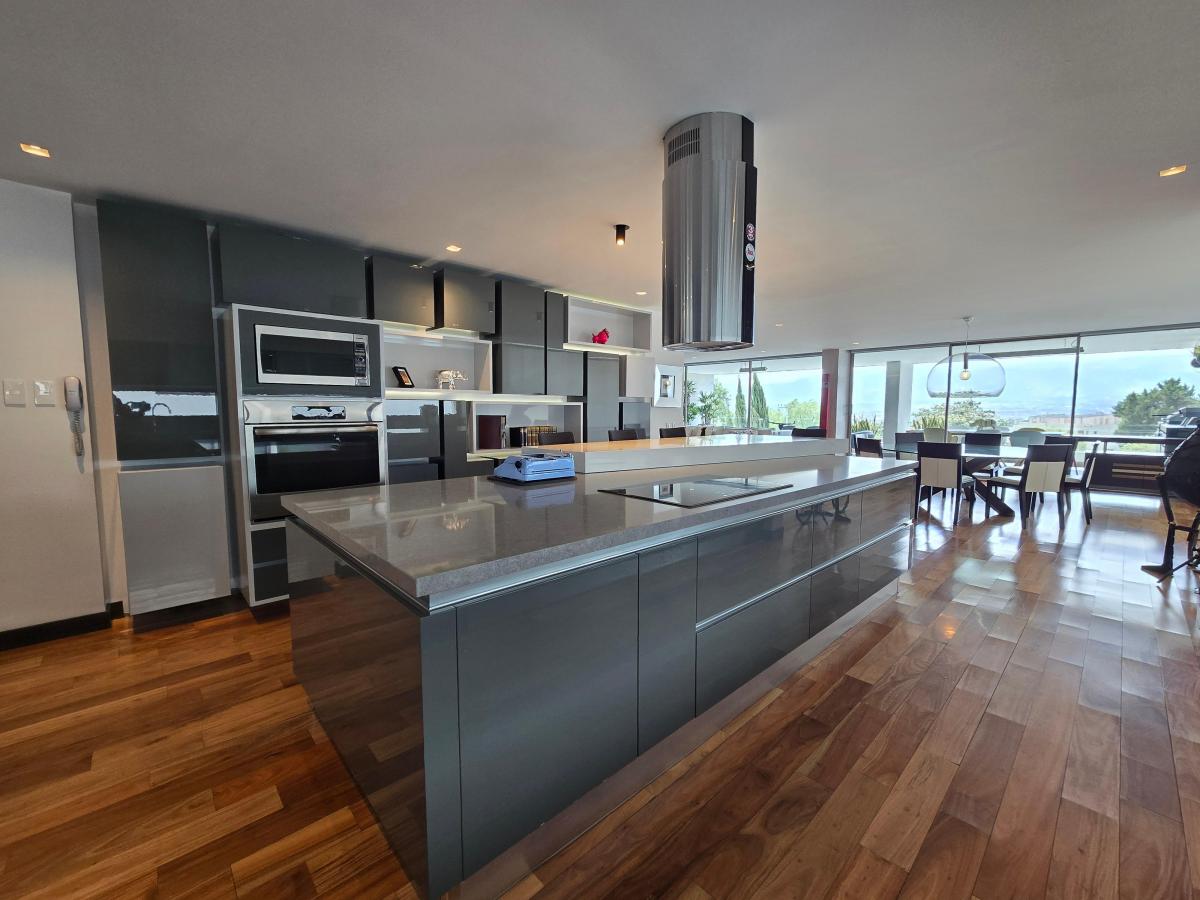 - Renta Ó Venta - Hermoso y Lujoso Departamento de 2 Dorm. — imagen 10
