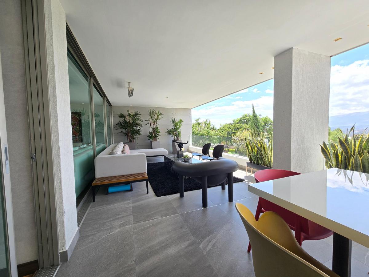 - Renta Ó Venta - Hermoso y Lujoso Departamento de 2 Dorm. — imagen 6