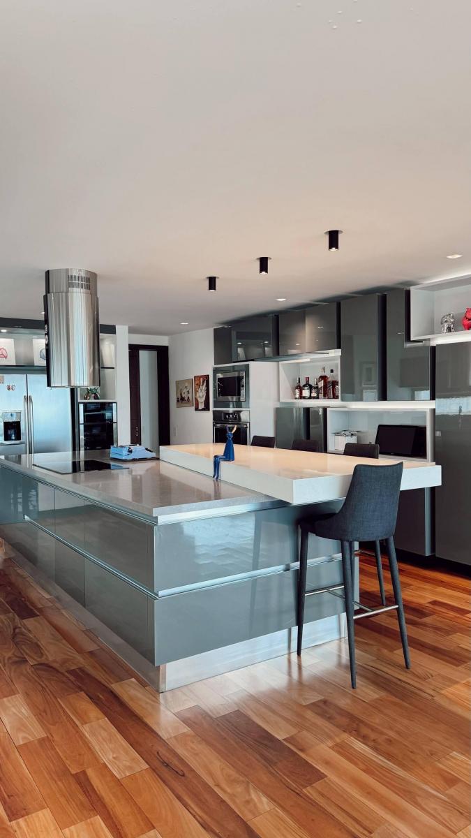 - Renta Ó Venta - Hermoso y Lujoso Departamento de 2 Dorm. — imagen 2