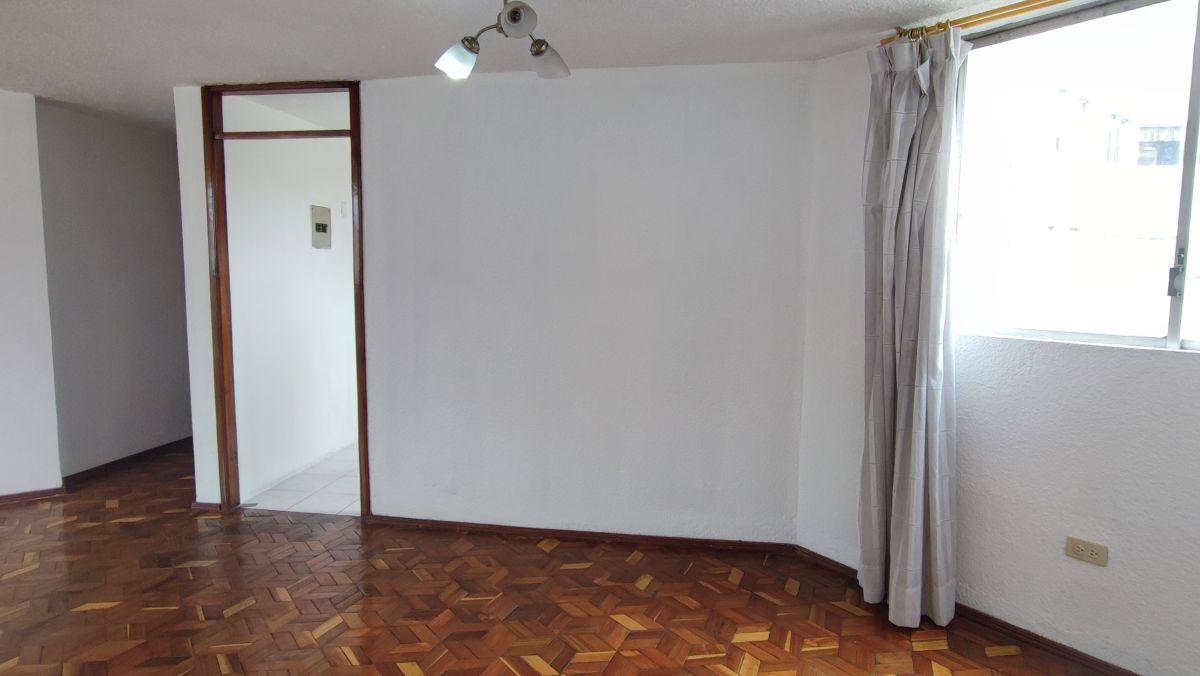 Venta Departamento Galo Plaza 3 Dorm. — imagen 8