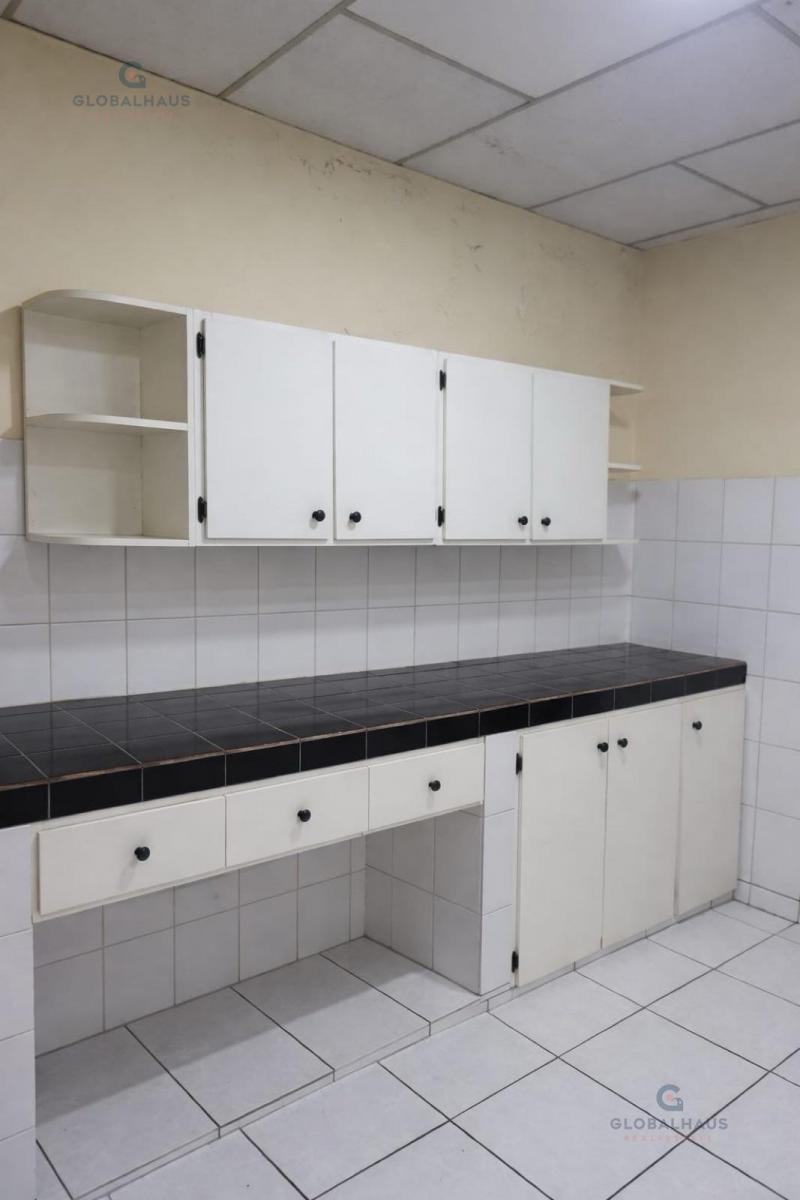 Venta Casa Rentera Multifamiliar Samanes 1, Guayaquil Norte 4 Departamentos, m. G. Guayas — imagen 2