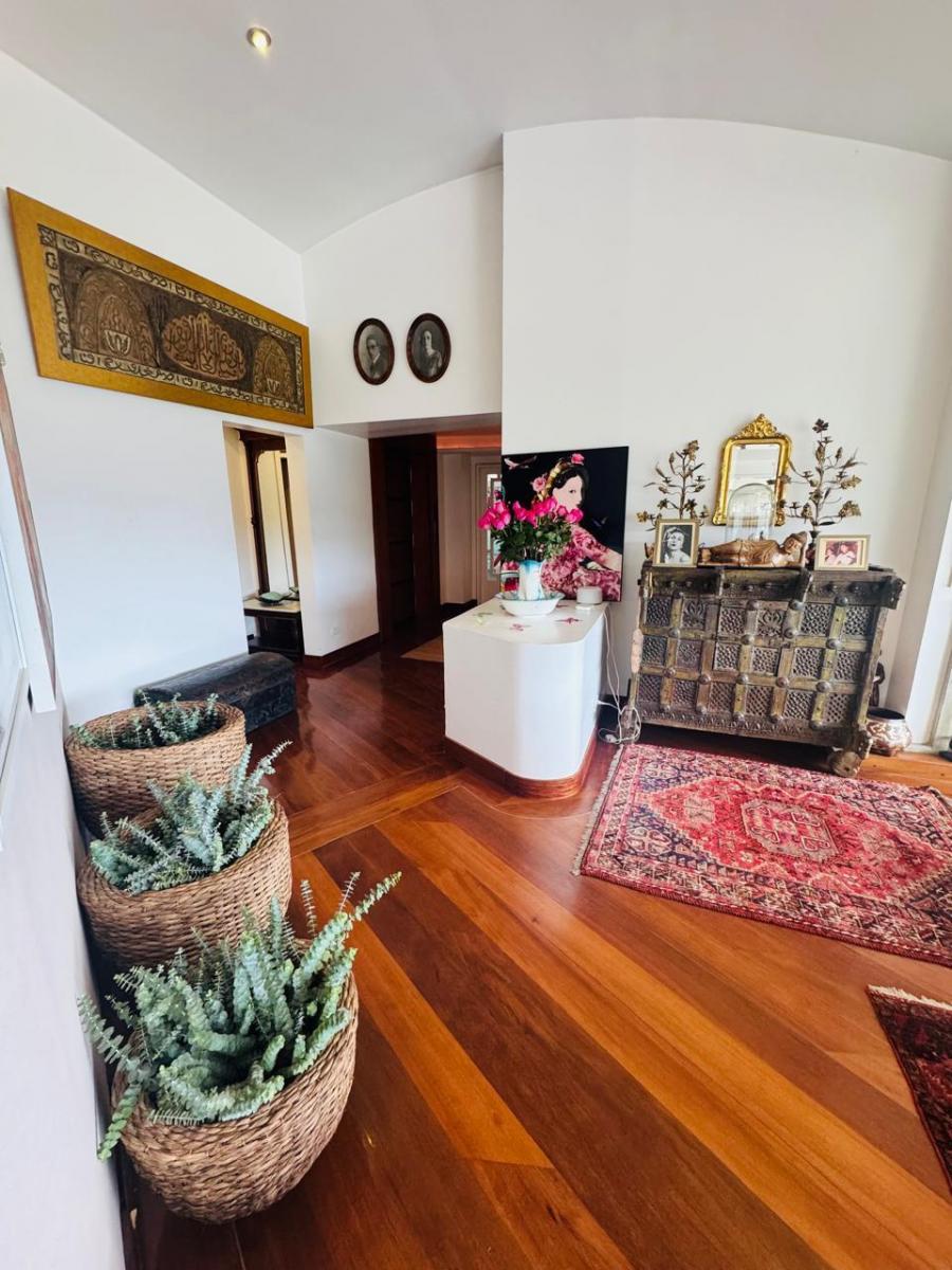 Vendo Exclusivo Penthouse, Gonzalez Suárez, Vista Espectacular a Guapulo — imagen 6