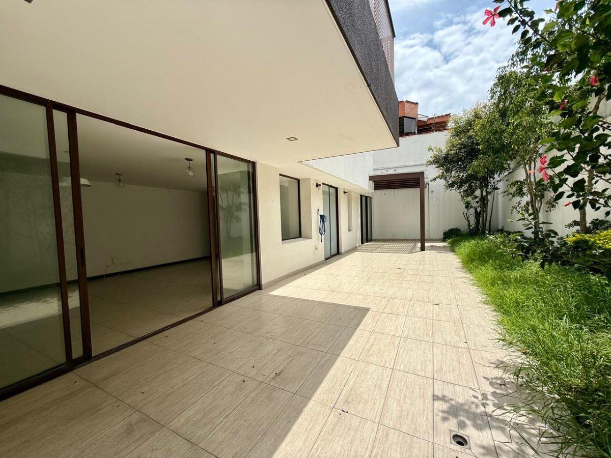 Venta Departamento 240 m Totalesr Cumbayá Paseo San Francisco a Pasos de La Usfq — imagen 10