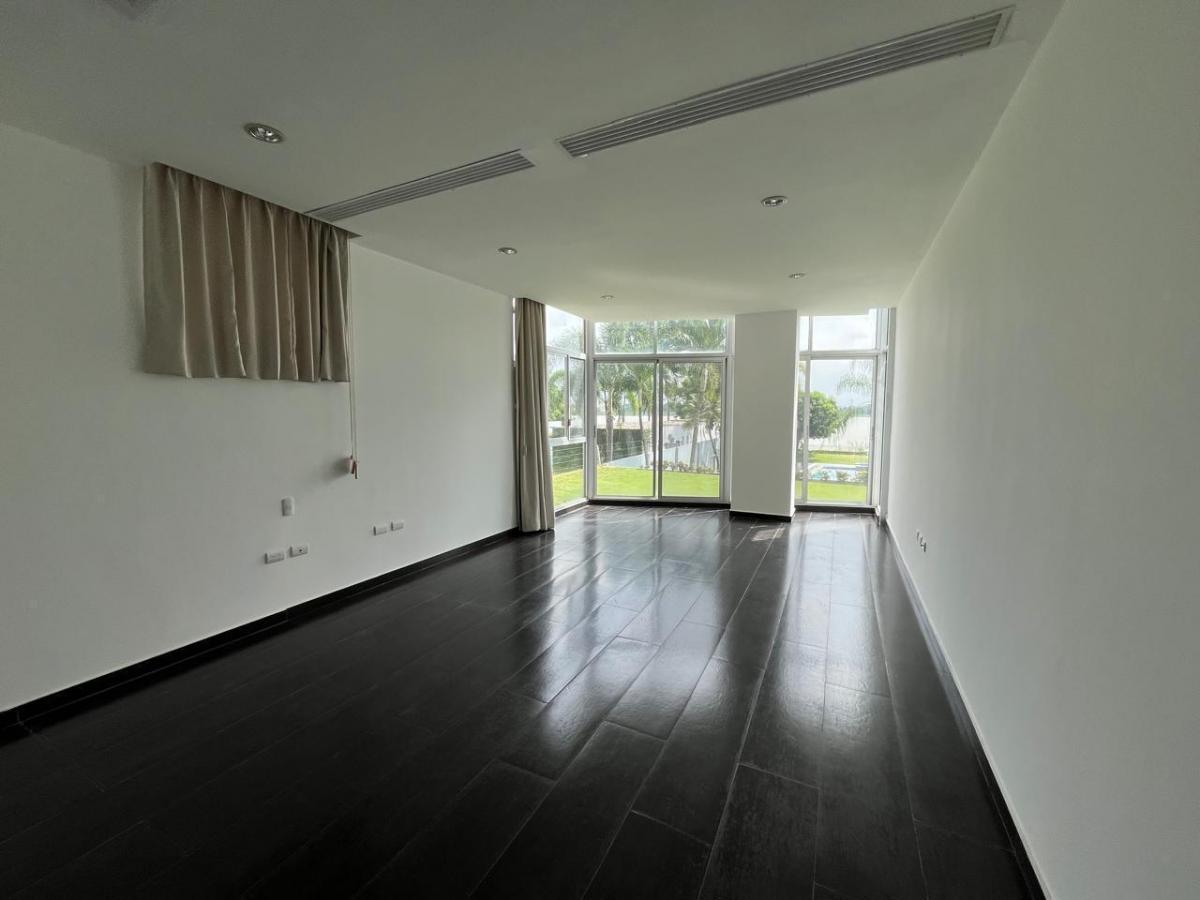 Vendo Apartamento Planta Baja en Guayaquil Tenis Samborondon, Guayas — imagen 9