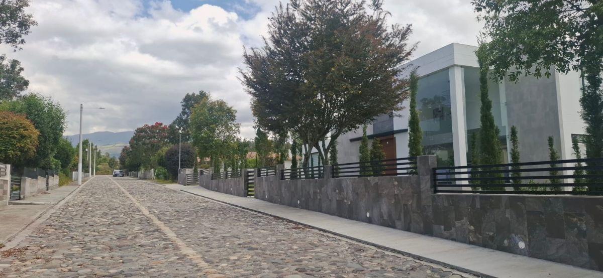 Venta Lote de Terreno Urbanización Algarrobos Malchingui Pichincha — imagen 2