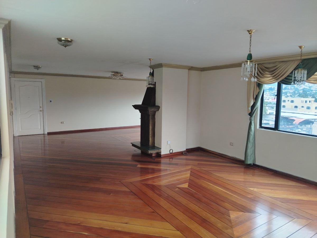Vendo Departamento Amplio Ideal Para Negocio o Vivienda Super Bien Ubicado Sector El Triangulo — imagen 7