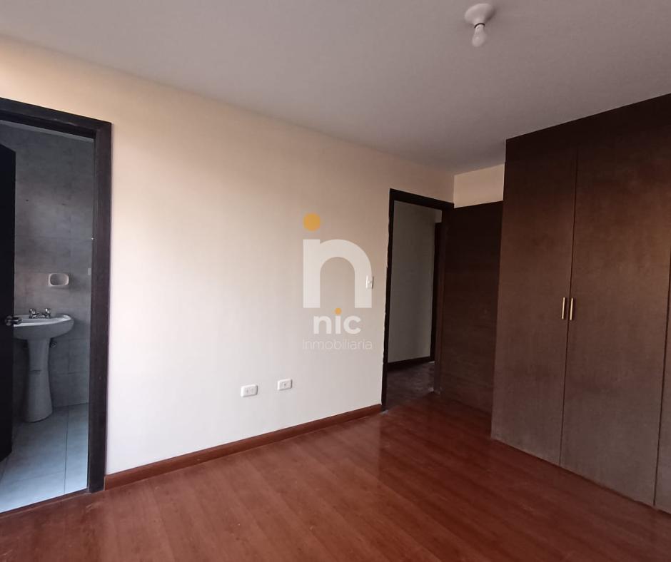Departamento en Venta Urbanización Vista Al Río, Azuay — imagen 4