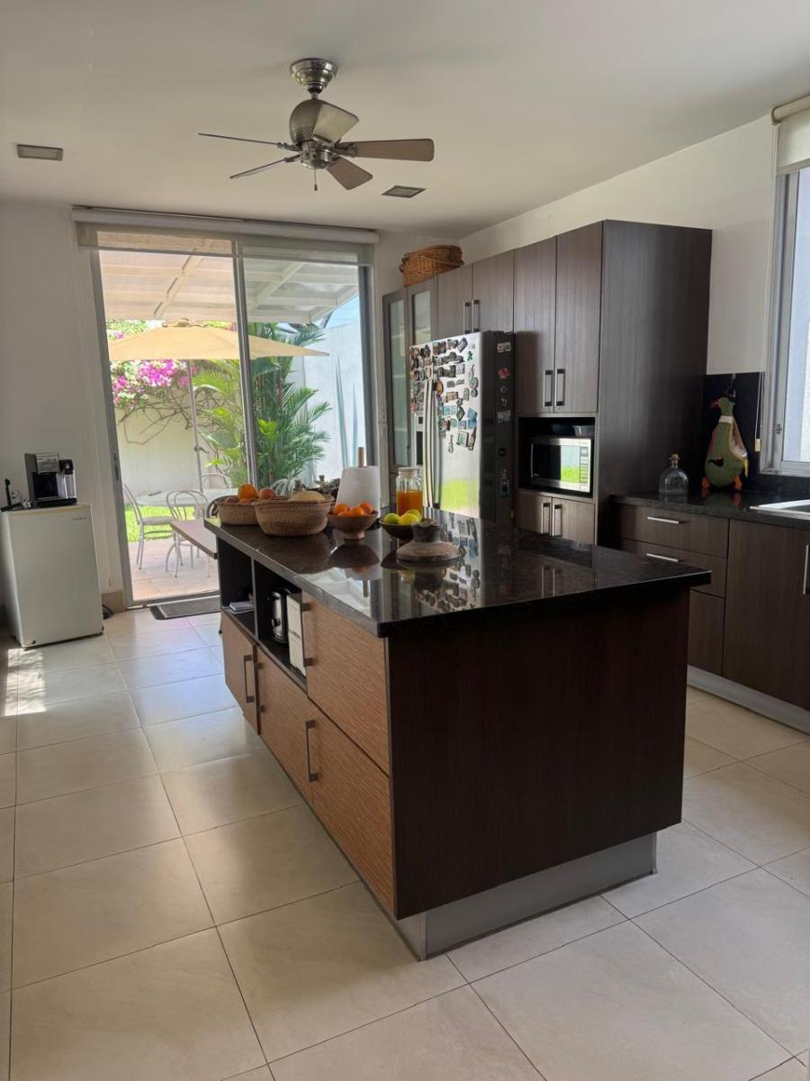 Venta de Casa en Laguna del Sol, Guayas — imagen 9