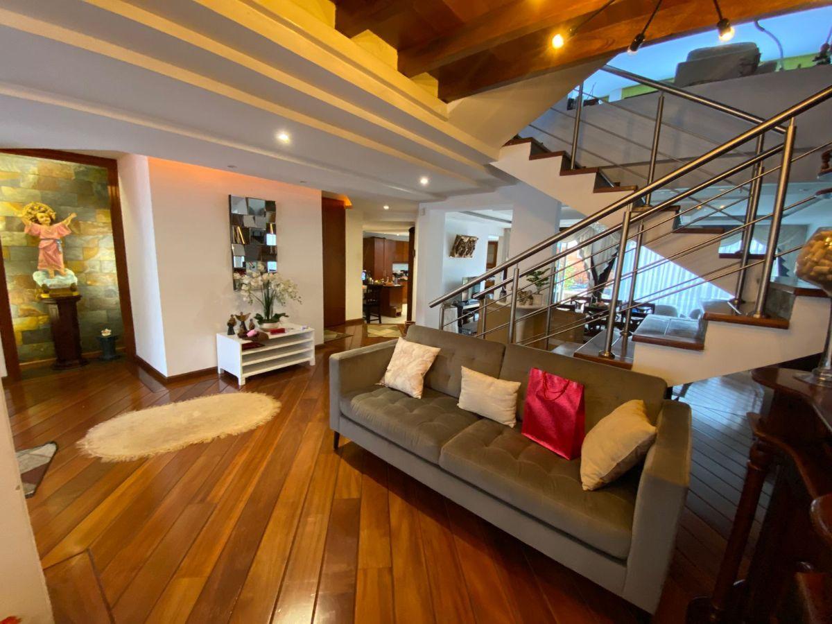 En Venta Departamento Duplex Cerca de La Embajada Americana — imagen 8