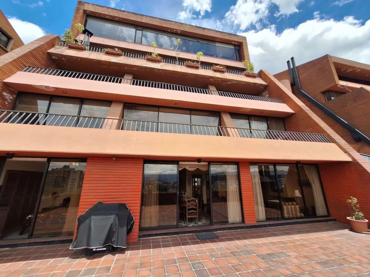 Vendo Departamento Colinas del Pichincha Piso Alto Hermosa Vista — imagen 8