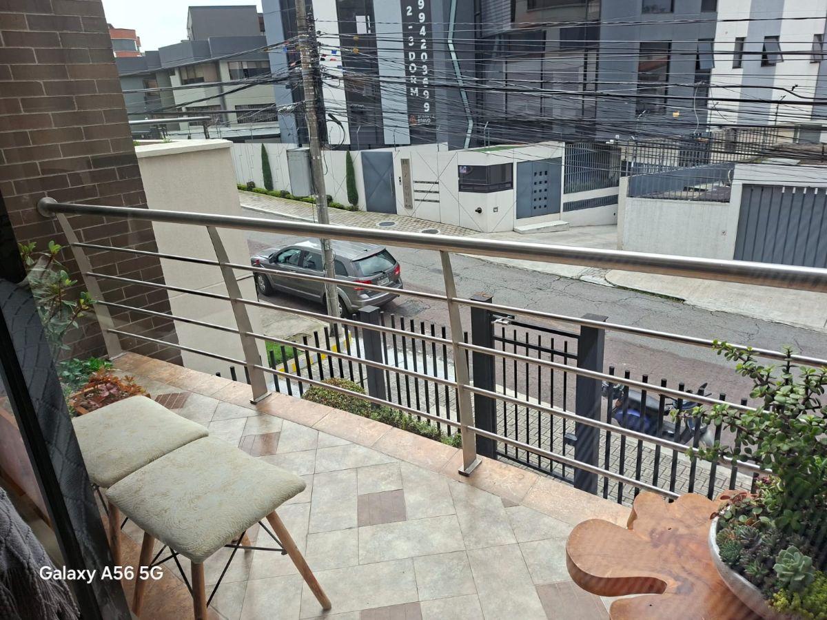 Vendo Moderno, Cómodo y Luminoso Departamento Quito Tenis — imagen 7
