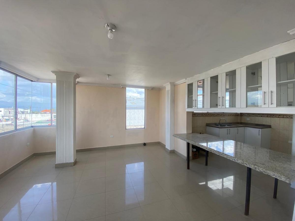 Departamento de 3 Dorm. de Venta en Calderon — imagen 10