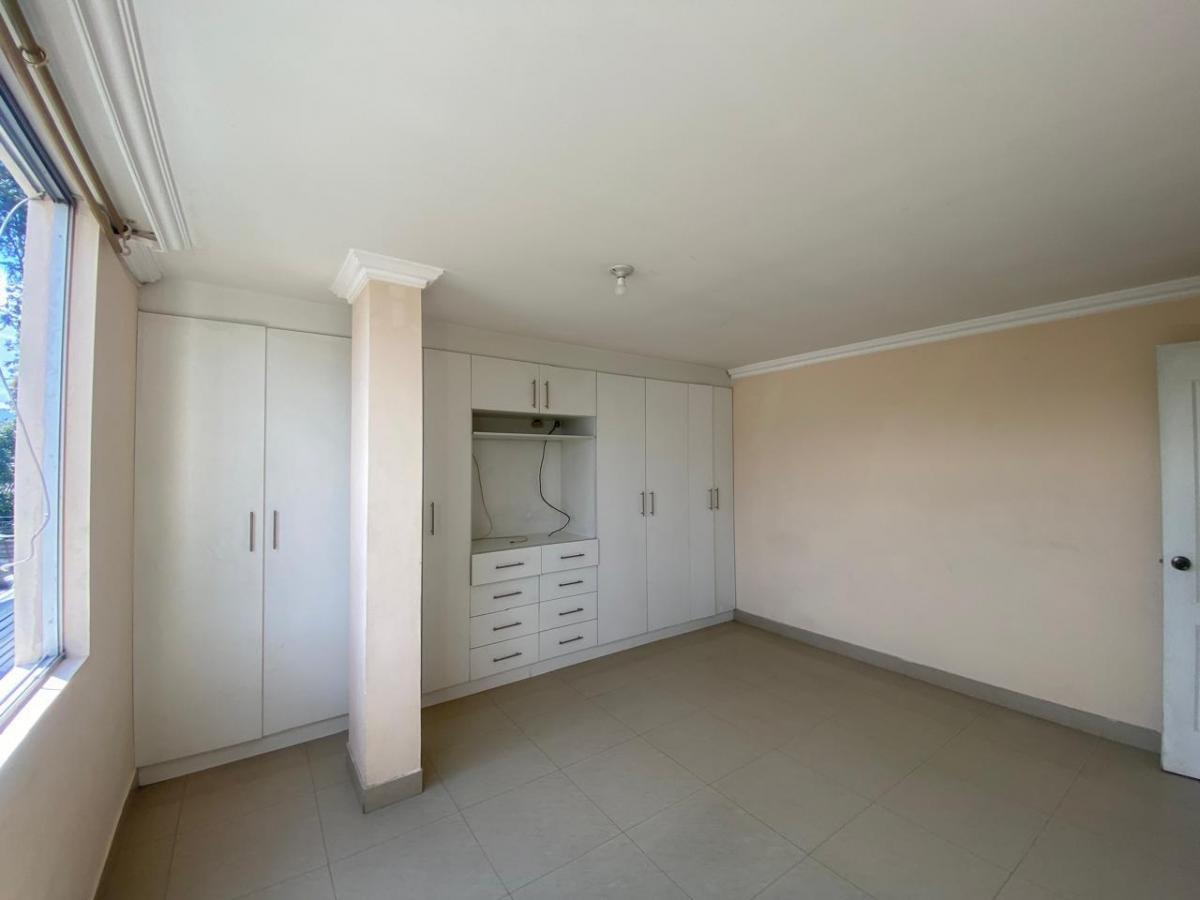 Departamento de 3 Dorm. de Venta en Calderon — imagen 9