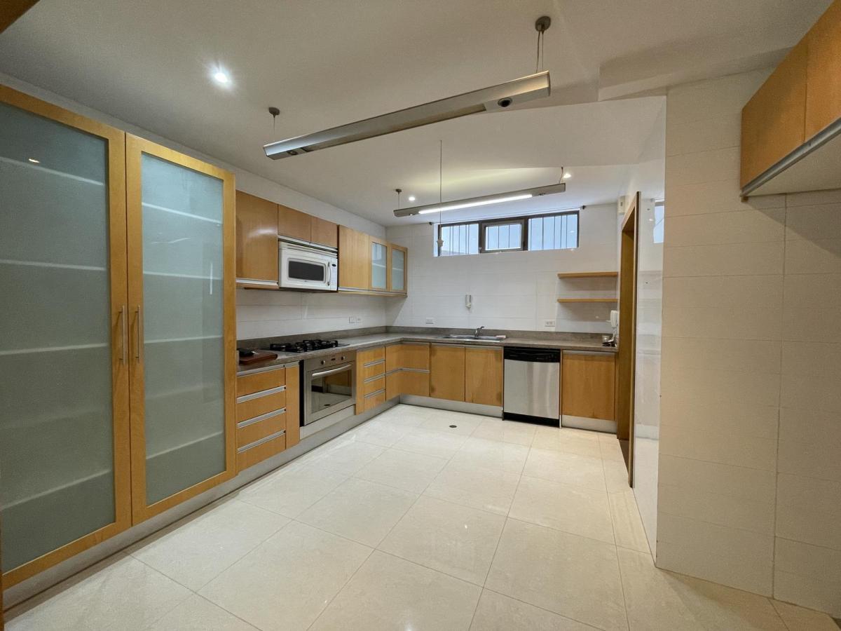 Departamento de Venta en Cumbaya Sector Jardines del Este 1 — imagen 7