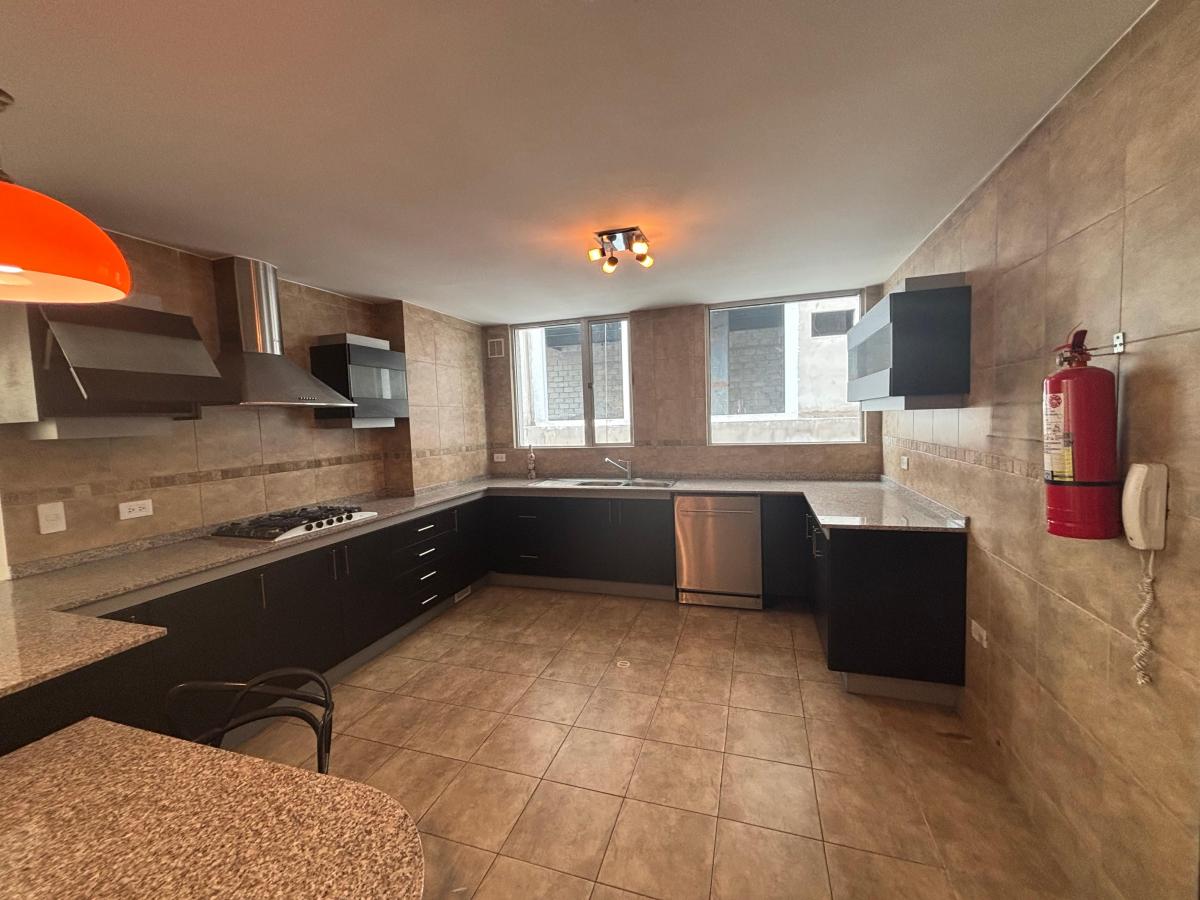 Venta Departamento 3d Sector La Carolina - Suiza y Checoslovaquia — imagen 8