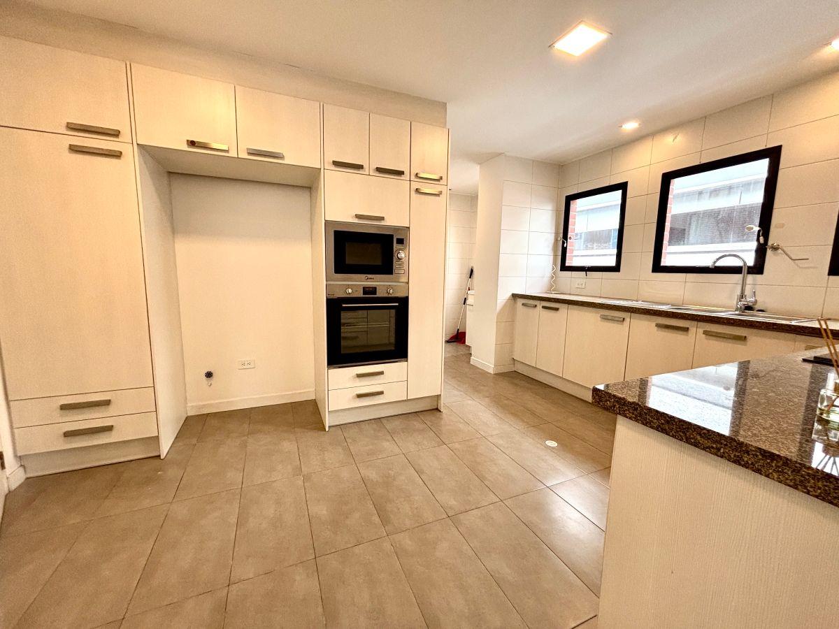 Departamento con Balcón en Venta 178 m² 3 Dorm. Sector República de El Salvador — imagen 10