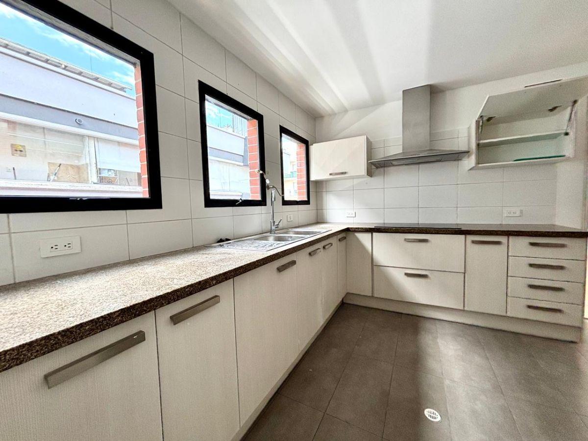Departamento con Balcón en Venta 178 m² 3 Dorm. Sector República de El Salvador — imagen 7