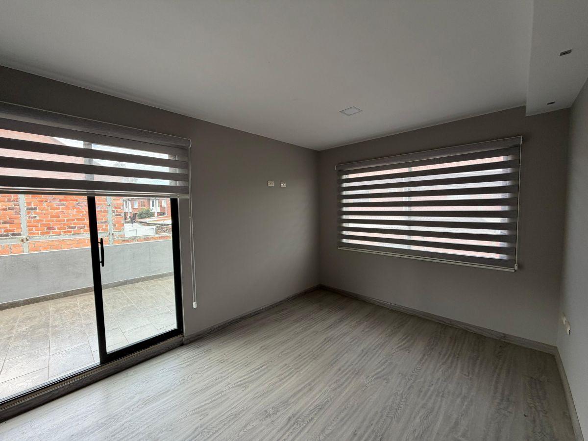 Moderno Departamento Economico Dentro de Urbanizacion Cica II, Azuay — imagen 2