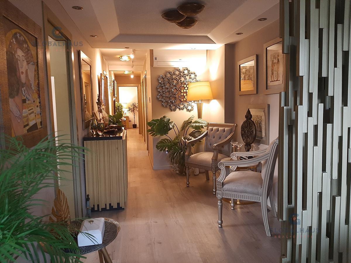 Venta de Departamento en Urdesa Central, 3 Habitaciones. E. D. Guayas — imagen 2