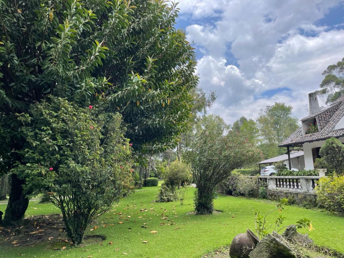Vendo Hermosa Propiedad en La Zona Central de Sangolqui, con Casa Cololnial — imagen 6