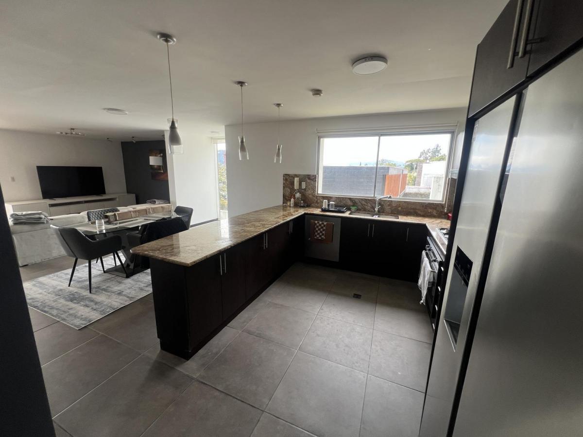 Depventa Departamento en San Juan de Cumbaya (Linda Vista) Artamento — imagen 2