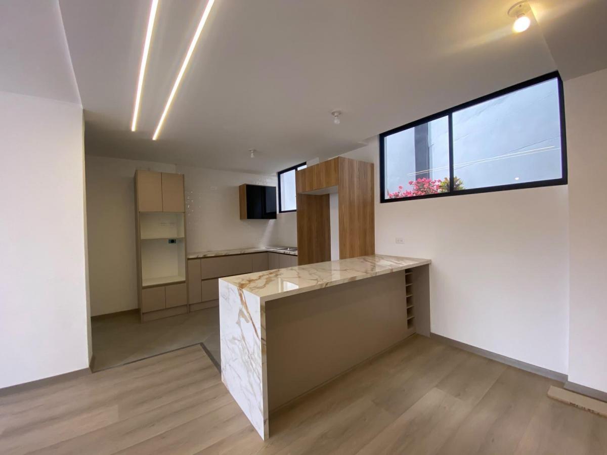 Avda. Francisco Granizo Lote # 7departamento en Carcelén — imagen 6
