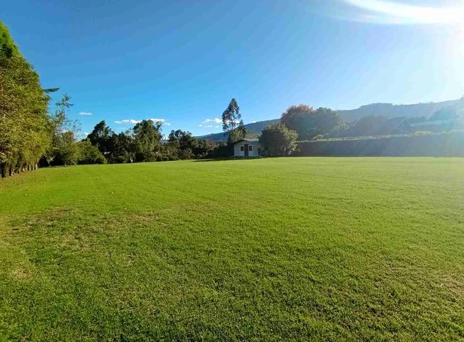 Terreno en venta en Cumbaya — imagen 1