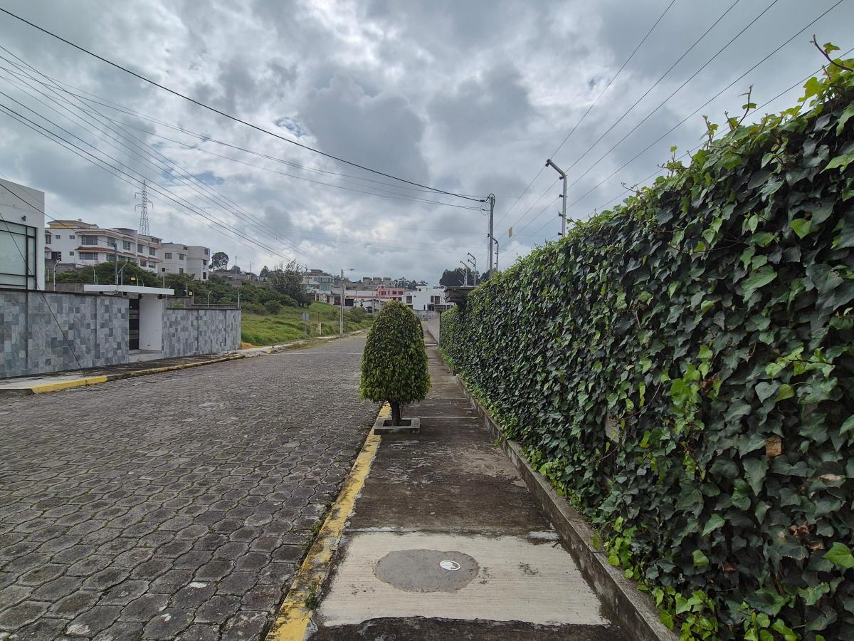 Lindo Terreno 624 m² – Sector Cashapamba - Sangolqui — imagen 6