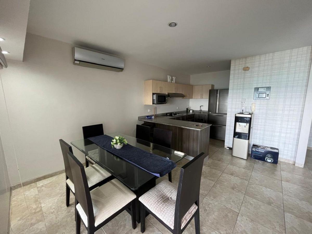 Departamento Amoblado de Venta en Urbanizacion Ciudad del Mar Manta G/r, Manabí — imagen 8