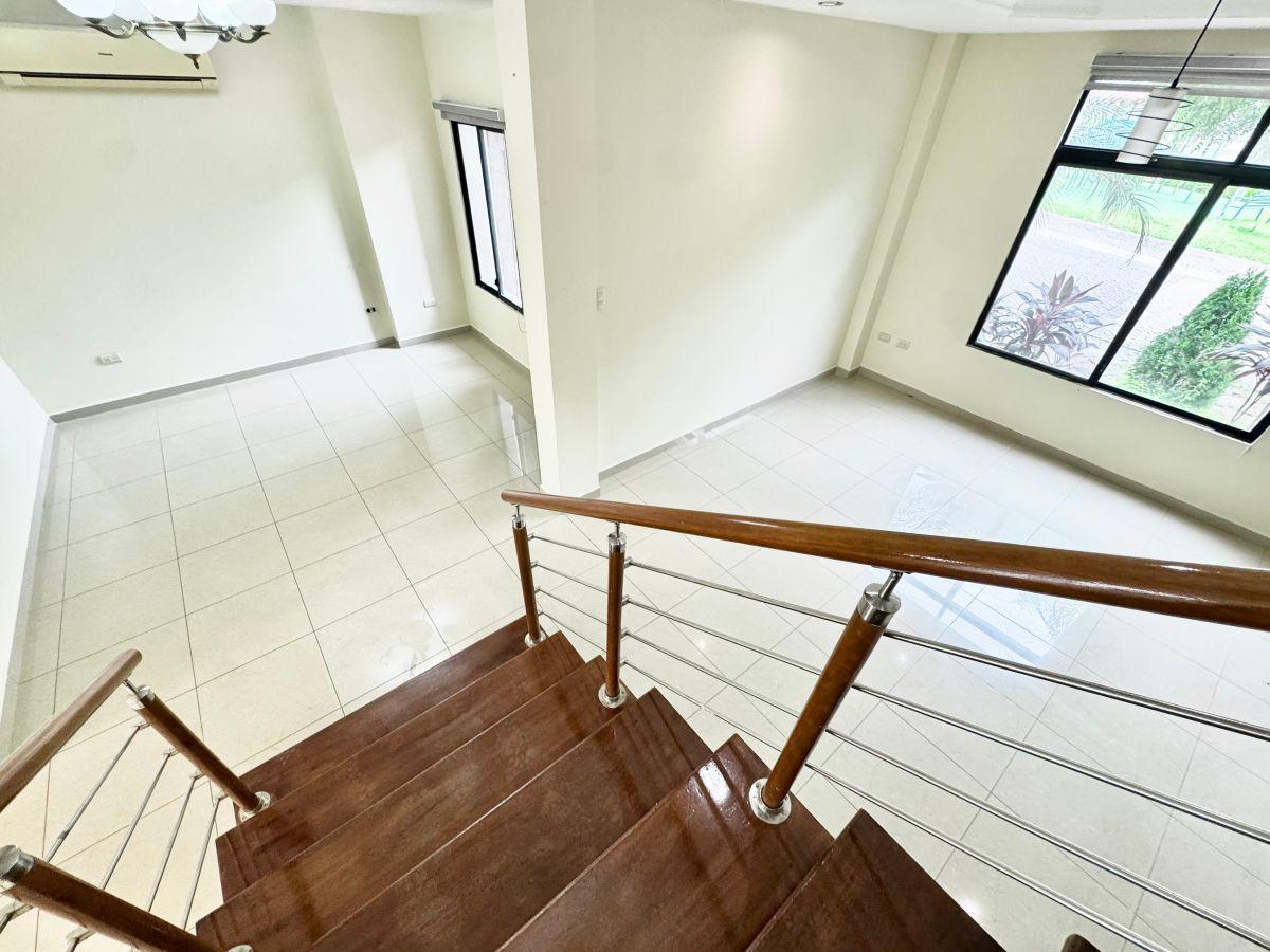Vendo Casa en Bosques de La Costa, Tres Dorm. Cada Uno con Su Baño, Patio Grande, Guayas — imagen 10