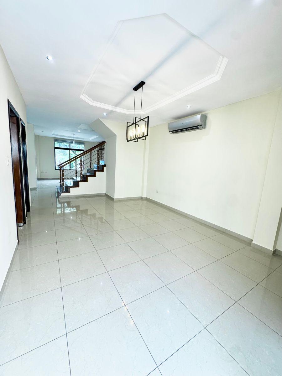 Vendo Casa en Bosques de La Costa, Tres Dorm. Cada Uno con Su Baño, Patio Grande, Guayas — imagen 7