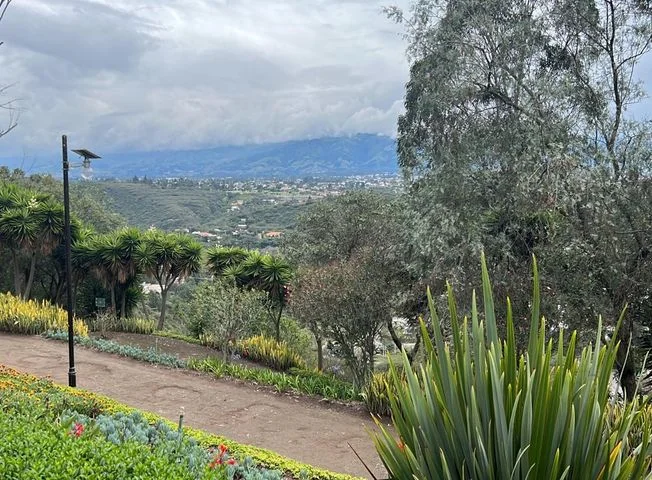 Terreno en venta en Cumbaya — imagen 2