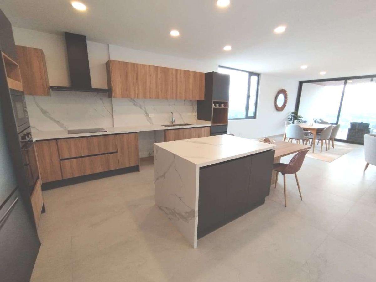 C/ Miravalle, Departamento de 168 m² en Venta, a Estrenar, 3 Habitaciones — imagen 2